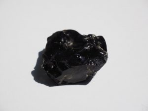 Propriet? e usi pi? comuni dell'ossidiana nera